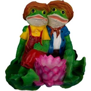Садовое кашпо Две лягушки с цветком, 51х42 см.