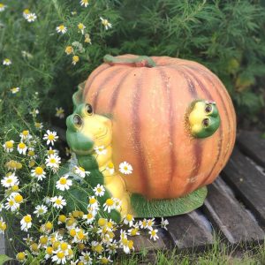 Садовая фигура Тыква с гусеницами 45х50 см