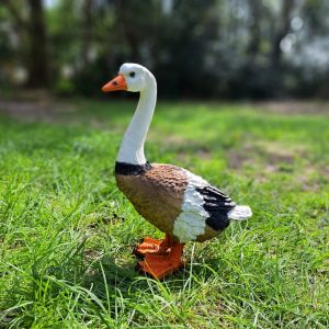 Садовая фигура Гусь 55х30 см.