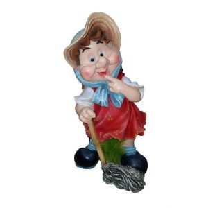 Садовая фигура Девочка в панамке с метлой 59х30 см.