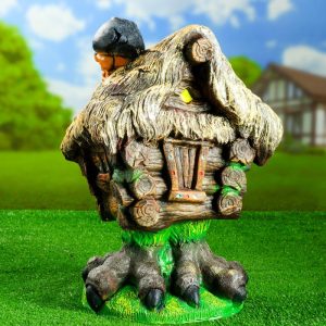 Садовая фигура Избушка на ножках с горшком 59х40х46 см.