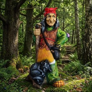 Садовая фигура Баба Яга с котом 75х41х37 см